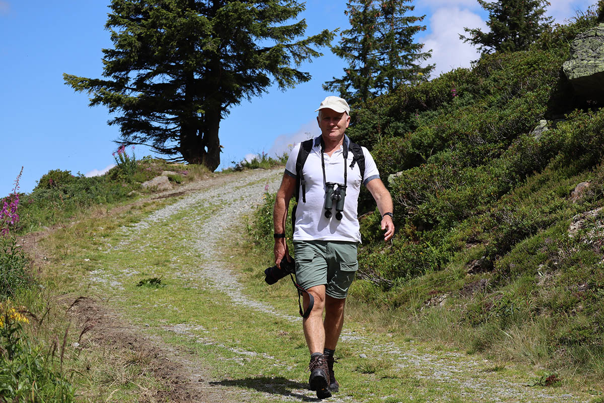 Hans Mom op weg naar Alpe Nova